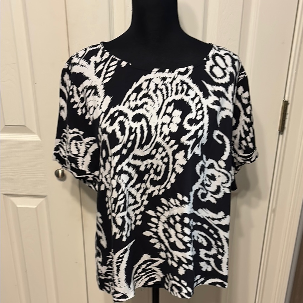 Vince Camuto Paisley Crewneck Top